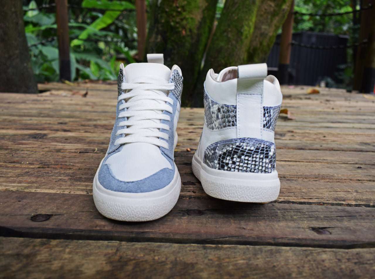 Ainara Bone Print