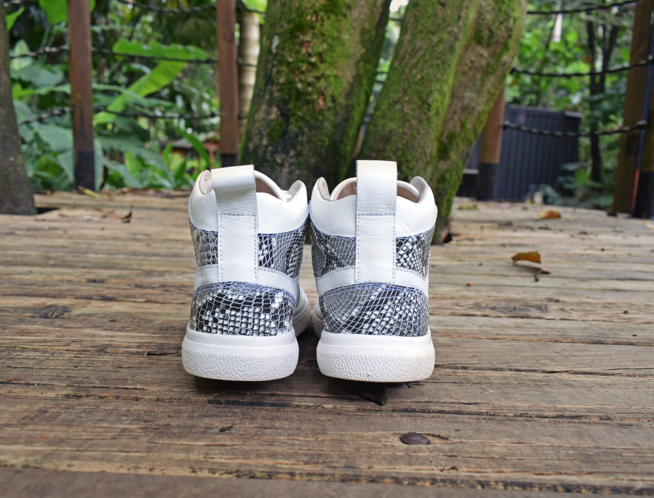 Ainara Bone Print